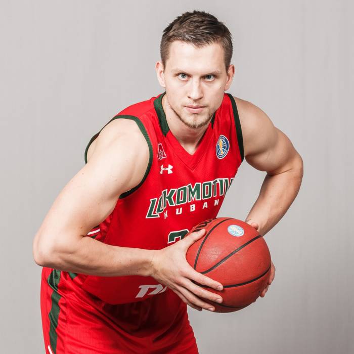 Photo of Mateusz Ponitka, 2018-2019 season