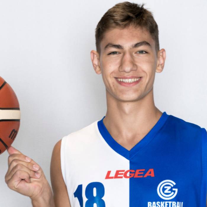 Foto de Veljko Cvetkovic, temporada 2019-2020