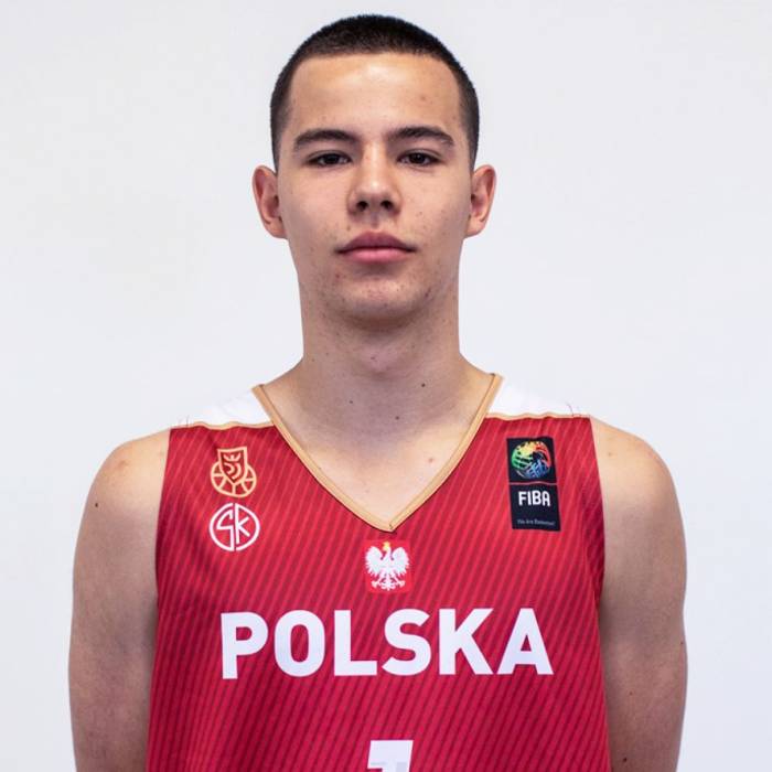 Photo of Aleksander Wisniewski, 2019-2020 season