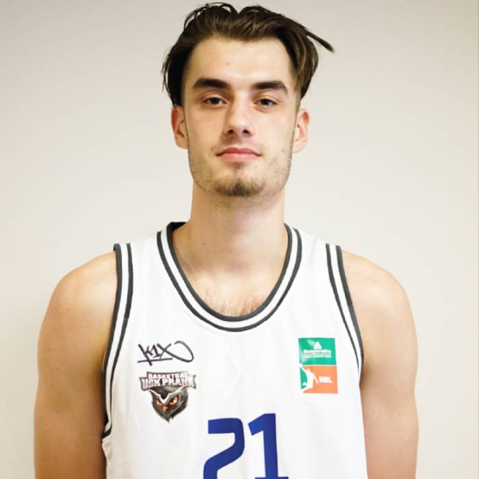 Photo de Oliver Kulenovic, saison 2019-2020