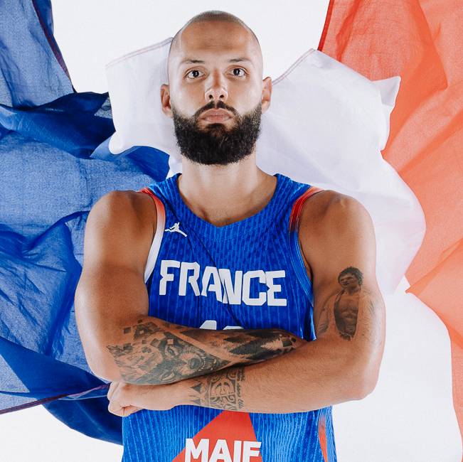 Photo of Evan Fournier, 2023-2024 season